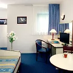 Zenitude Hotel-residences Bordeaux Aeroport Aparthotel 3*