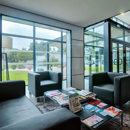 Zenitude Hotel-residences Bordeaux Aeroport Lägenhetshotell Mérignac