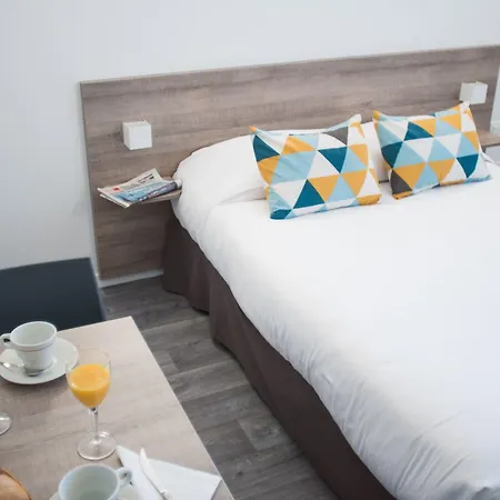 Zenitude Hotel-residences Bordeaux Aeroport Apart Otel 3*