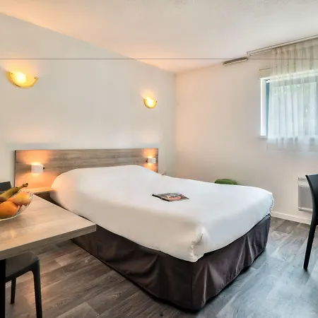 Zenitude Hôtel-résidences Bordeaux Aéroport 3* Mérignac