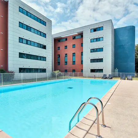 Zenitude Hôtel-résidences Bordeaux Aéroport 3* Mérignac