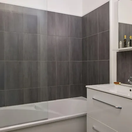 Appart hôtel Zenitude Hôtel-résidences Bordeaux Aéroport 3*