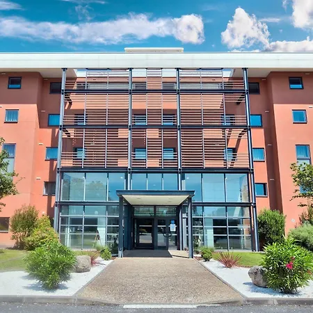 Lägenhetshotell Zenitude Hotel-residences Bordeaux Aeroport 3*