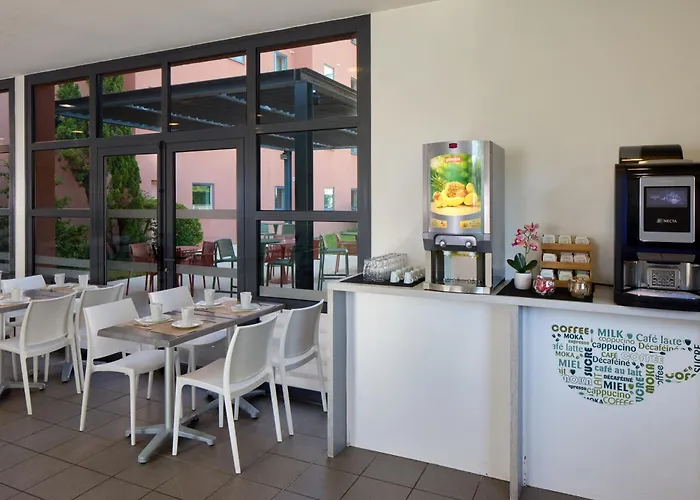 Zenitude Hotel-residences Bordeaux Aeroport מלון דירות