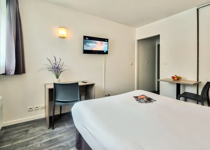 Zenitude Hotel-residences Bordeaux Aeroport 3*