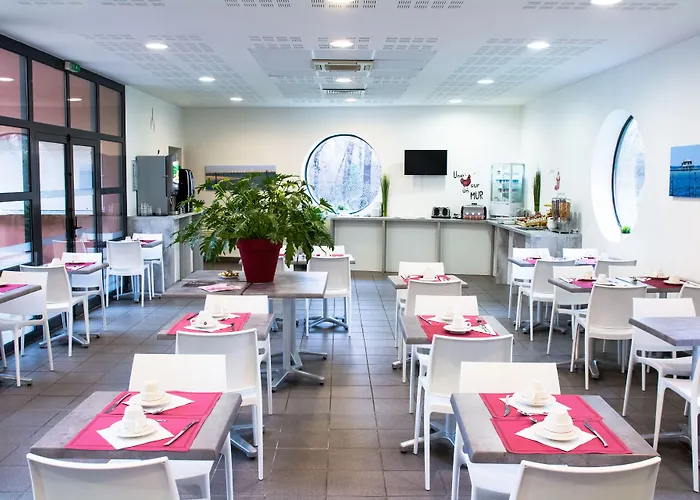 Zenitude Hotel-residences Bordeaux Aeroport 3*