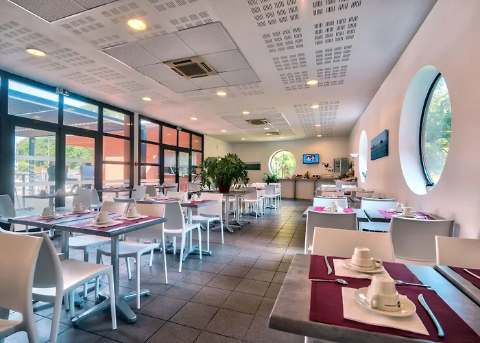 Zenitude Hotel-residences Bordeaux Aeroport מלון דירות Mérignac