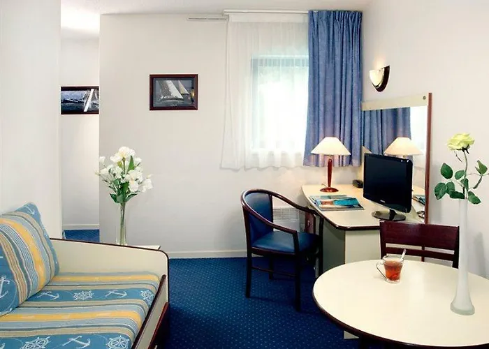 Zenitude Hotel-residences Bordeaux Aeroport 公寓式酒店 3*