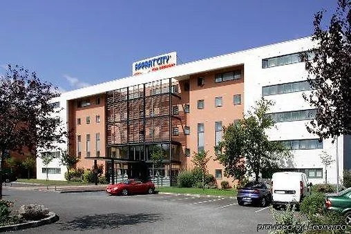 Zenitude Hotel-residences Bordeaux Aeroport מלון דירות 3*